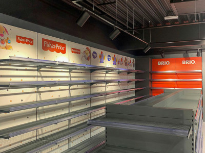 Levering og montering av butikkutstyr - Kids Coolshop Esbjerg - Danmark